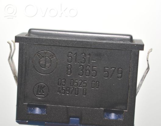 BMW 5 E39 Tailgate opening switch 8365579