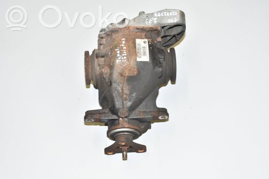 BMW 3 E90 E91 Rear differential 7592323