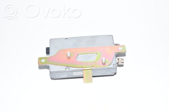 BMW 5 E39 Aerial antenna amplifier 8386576