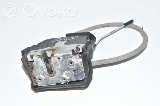 BMW X5 E53 Rear door lock 8402602