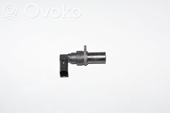 BMW 5 E39 Crankshaft position sensor 2247926