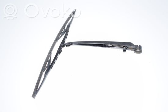 BMW 5 E39 Rear wiper blade arm 8221453