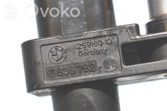 BMW 5 G30 G31 Crankshaft position sensor 7806782
