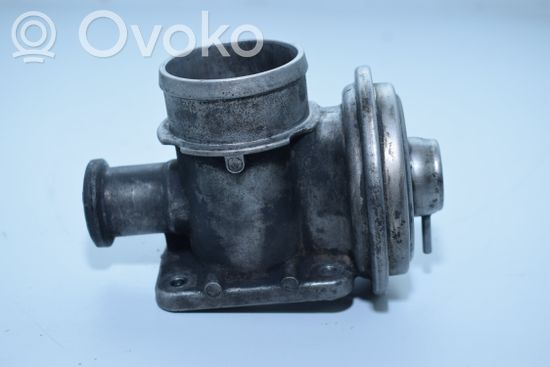 BMW X5 E53 EGR valve 7785452