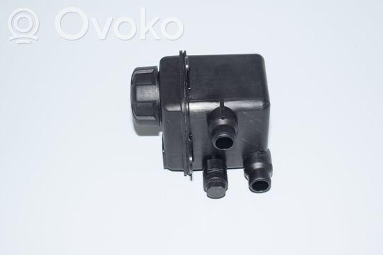 BMW i3 Coolant expansion tank/reservoir 9327150