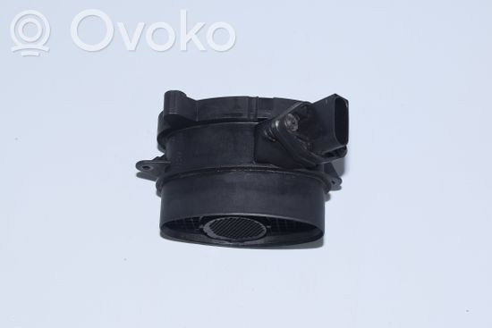 BMW 5 E39 Mass air flow meter 0928400468 7787076