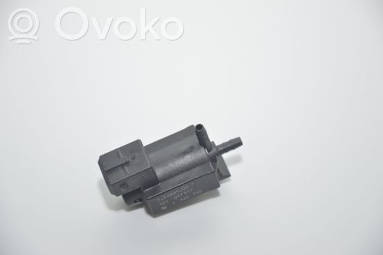 BMW 5 E39 Turbo solenoid valve 1742712