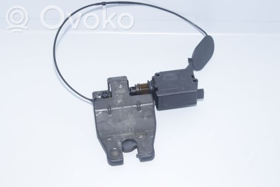 BMW 5 E39 Tailgate/trunk/boot lock/catch/latch 8168892