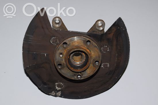 BMW X3 E83 Front wheel hub