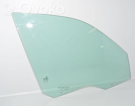 BMW X3 E83 Front door window glass four-door
