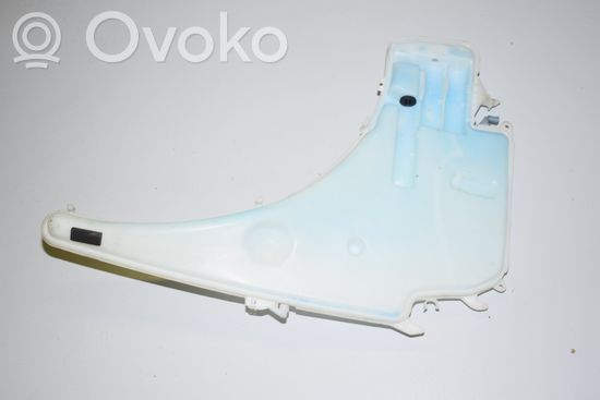BMW 3 E90 E91 Windshield washer fluid reservoir/tank 7117842