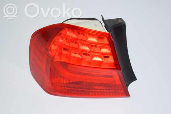 BMW 3 E90 E91 Rear/tail lights 7289425