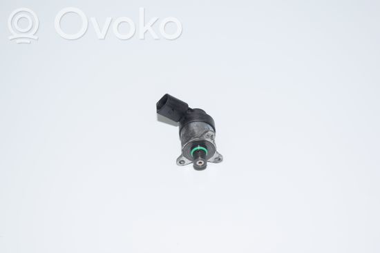 BMW X5 E53 Fuel pressure sensor 0928400560