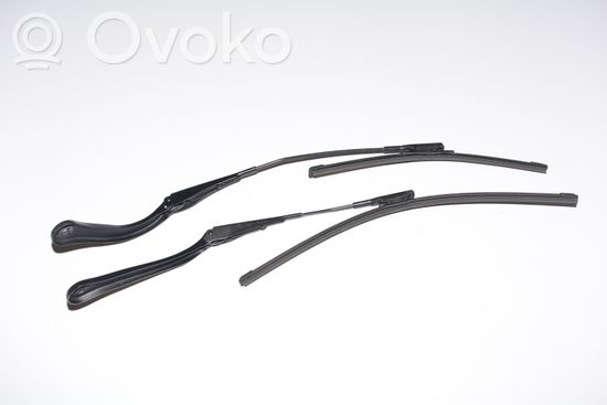 BMW 3 E92 E93 Windshield/front glass wiper blade 7253399 7253398