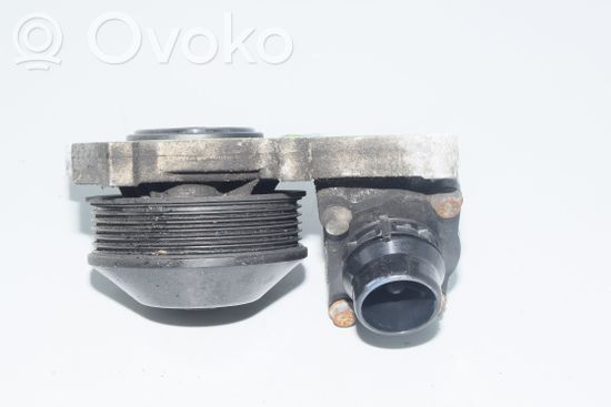 BMW 3 E90 E91 Water pump 7797640