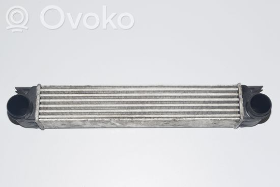 BMW 5 E39 Intercooler radiator 2247359