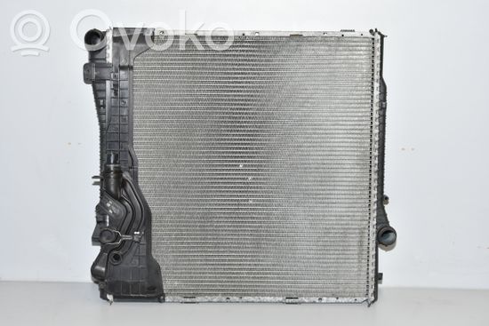 BMW X5 E53 Coolant radiator 7778387