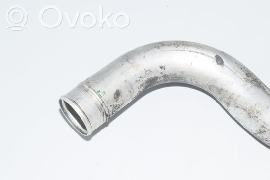 BMW 5 E39 Intercooler hose/pipe 2249669
