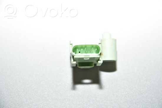 BMW 5 E60 E61 Airbag deployment crash/impact sensor 9118168