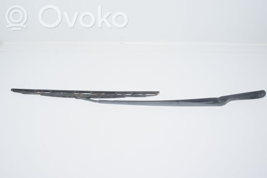 BMW X5 E53 Windshield/front glass wiper blade 7075612 8245372