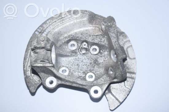 BMW 1 E81 E87 Front wheel hub 6764443