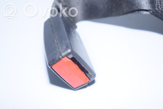 BMW 7 E65 E66 Middle seatbelt buckle (rear) 7018249