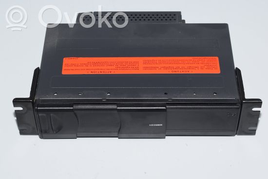 BMW 1 E81 E87 CD/DVD changer 6958198