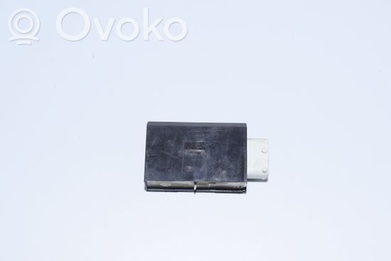 BMW 5 E39 Central locking motor 8352165