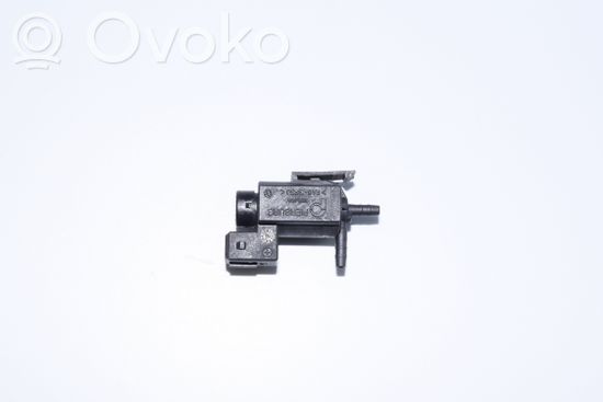 BMW 5 E39 Turbo solenoid valve 1742712