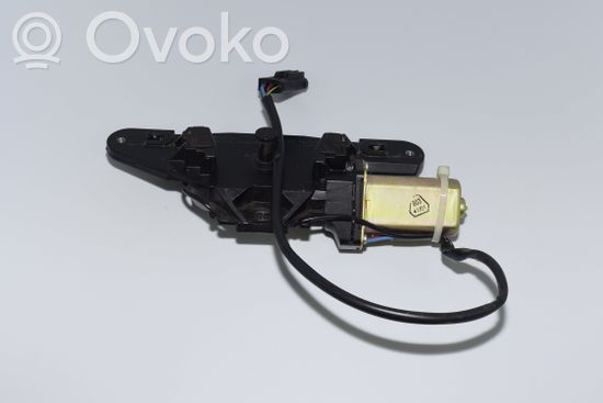 BMW 5 E39 Tailgate/trunk/boot lift motor 8362371