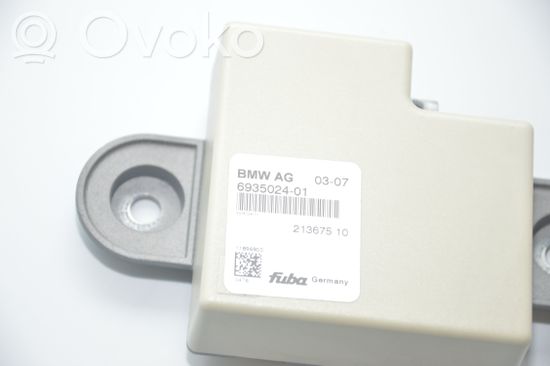 BMW 3 E92 E93 Aerial antenna amplifier 6935024