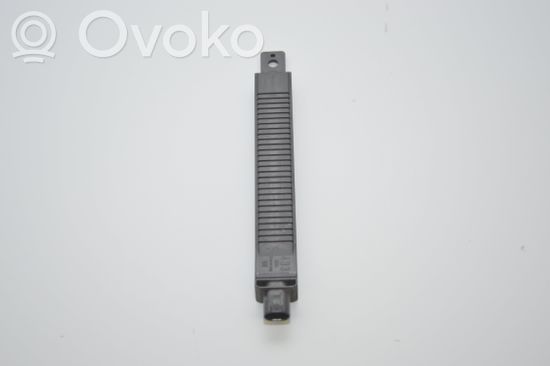 BMW X5 E53 Radio antenna