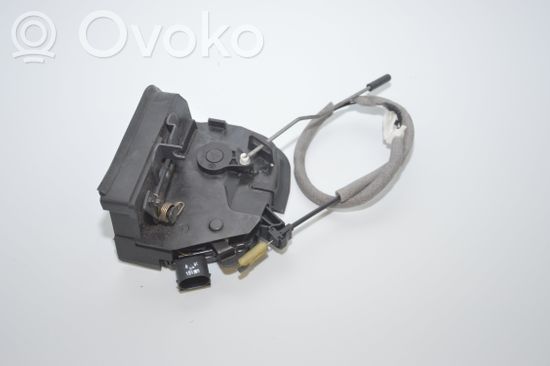 BMW X5 E53 Rear door lock 8402602