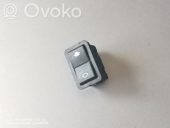 BMW 5 E39 Electric window control switch