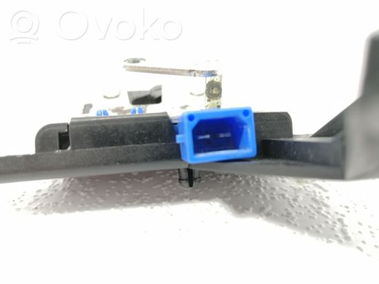 Audi A4 S4 B6 8E 8H Tailgate/trunk/boot lock/catch/latch 8E5827505B 8E5827505B