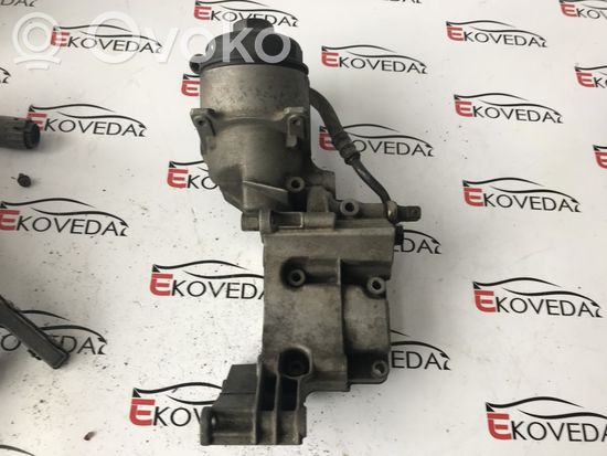 BMW 7 E38 Oil filter mounting bracket 6750330