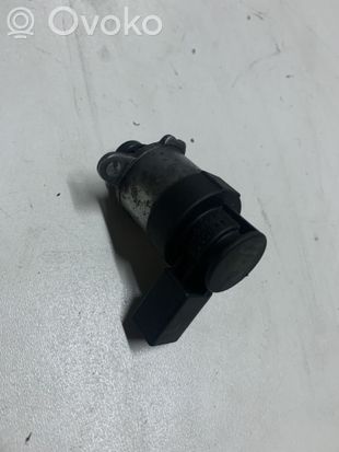 Audi A6 S6 C6 4F Fuel pressure regulator 0928400708
