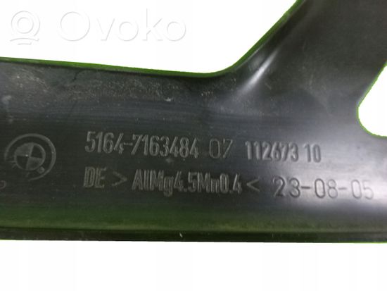 BMW 5 E60 E61 Front bumper mounting bracket 7163484