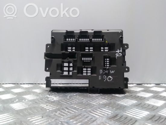 BMW 3 E90 E91 Fuse module 911944604 10688710