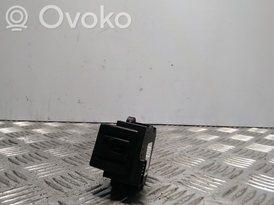 BMW 5 E60 E61 Indicator stalk 6924103K