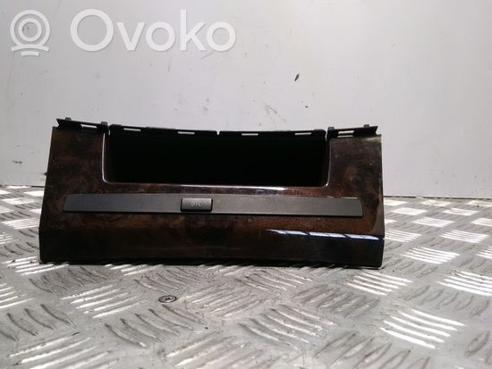 BMW 5 E60 E61 Dashboard center trim panel 6951025 6948128 13580151