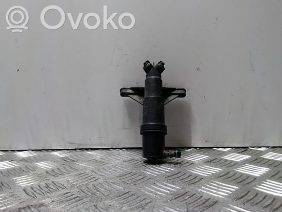 BMW 5 E60 E61 Headlight washer spray nozzle
