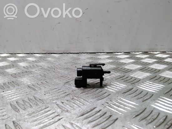 BMW 5 E60 E61 Vacuum valve 72234100 1742712
