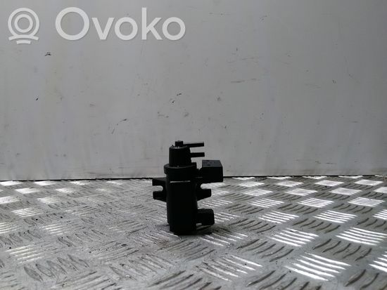 BMW 5 E60 E61 Turbo solenoid valve 70057900 7796634 07T073