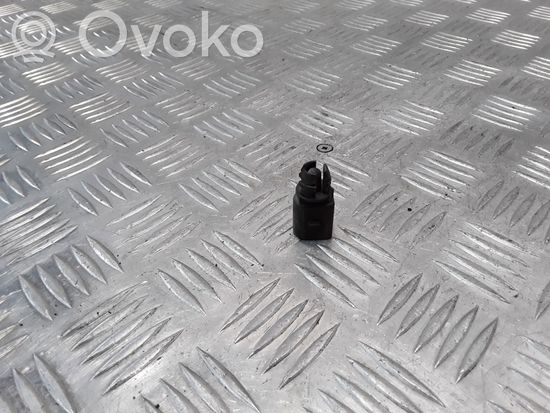 Audi A4 S4 B6 8E 8H Outside/exterior temperature sensor 8Z0820535