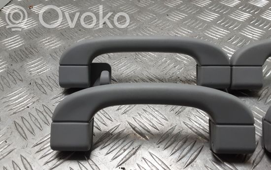 BMW 1 E82 E88 Front interior roof grab handle 91435164524 9143530 9143529