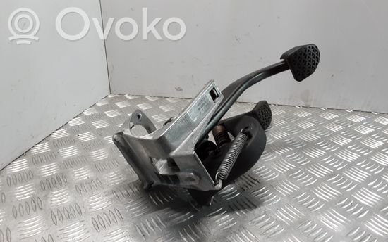BMW 1 E82 E88 Pedal assembly 2283726 35002283726
