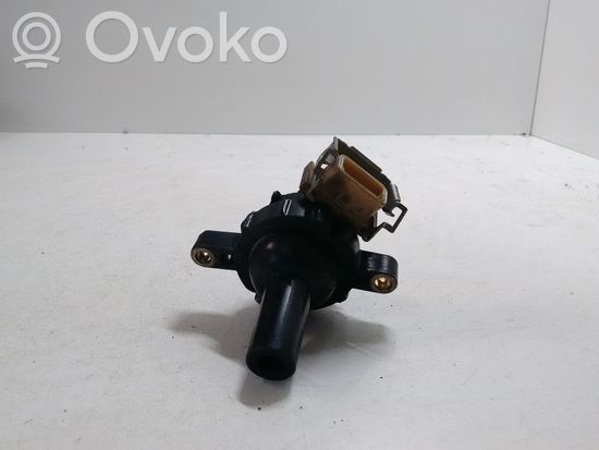 BMW 5 E39 High voltage ignition coil 1748017