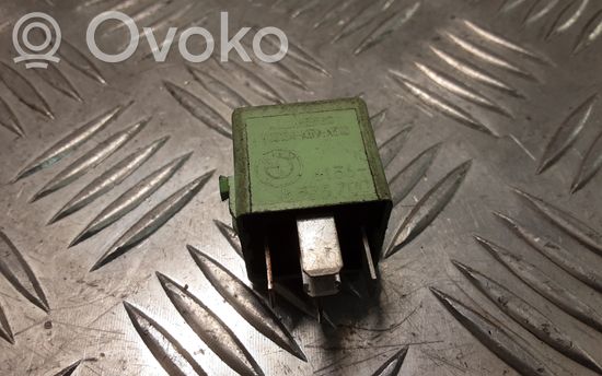 BMW 5 E60 E61 Other relay 8373700