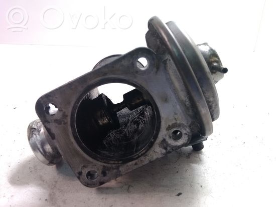 BMW 3 E90 E91 EGR valve 7792077